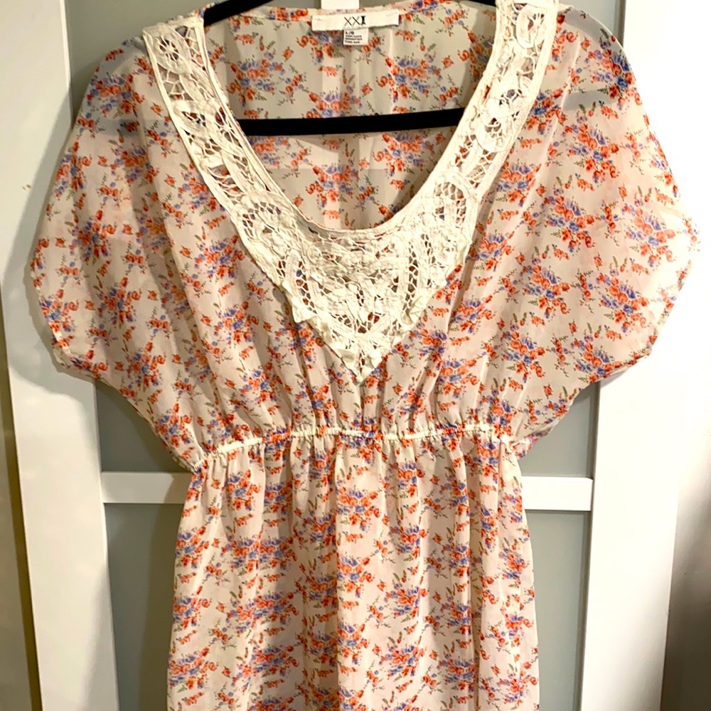 Forever 21 floral boho top
